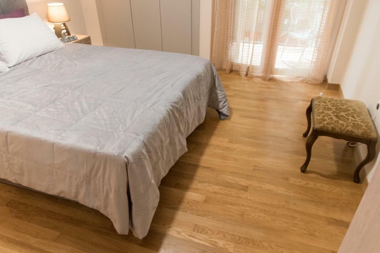 Quality Home In Athena Bagian luar foto